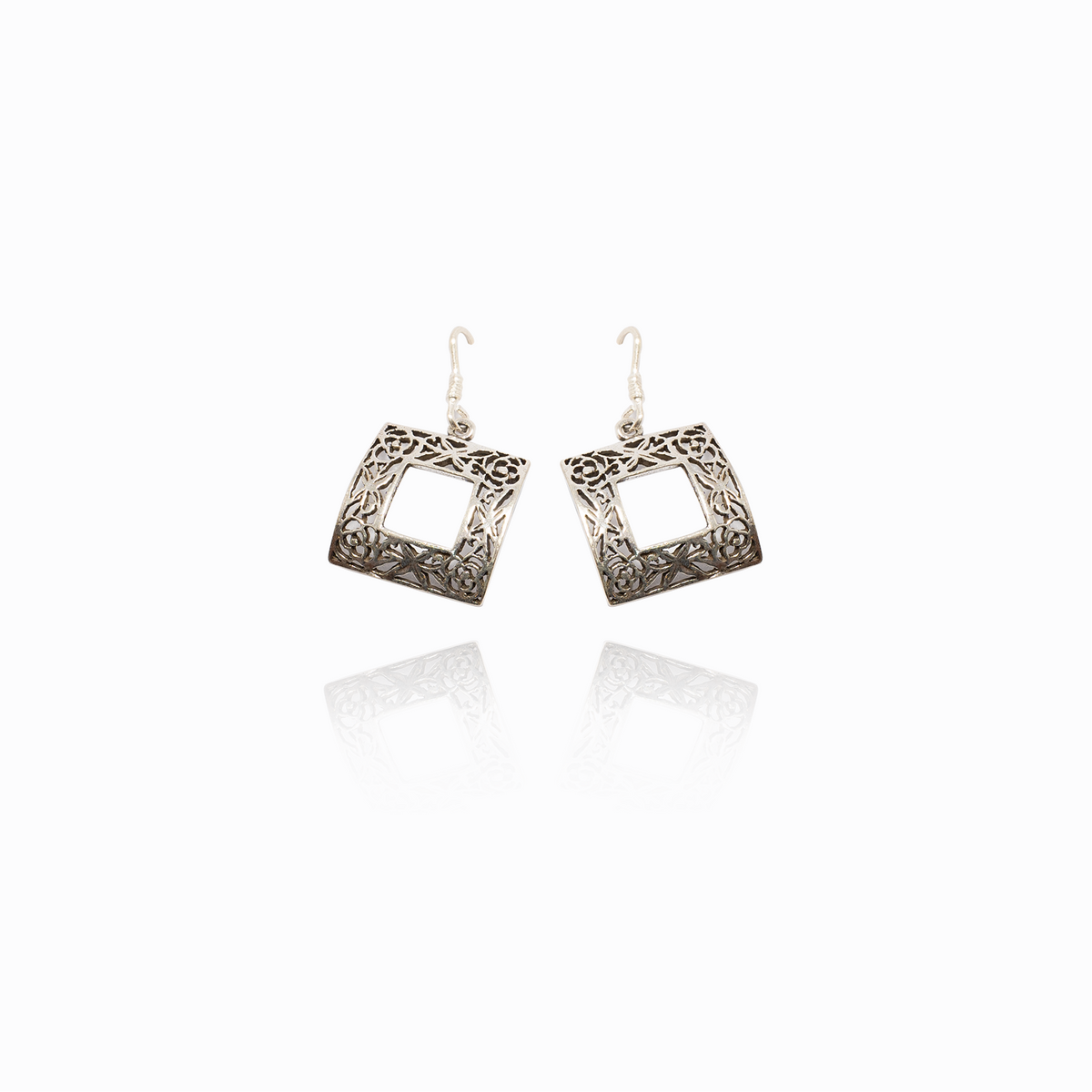 Silverio Saree Special Earings