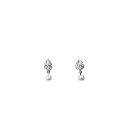 ⁠Multi-Stone Cluster Stud Earrings with Opalescent Finish